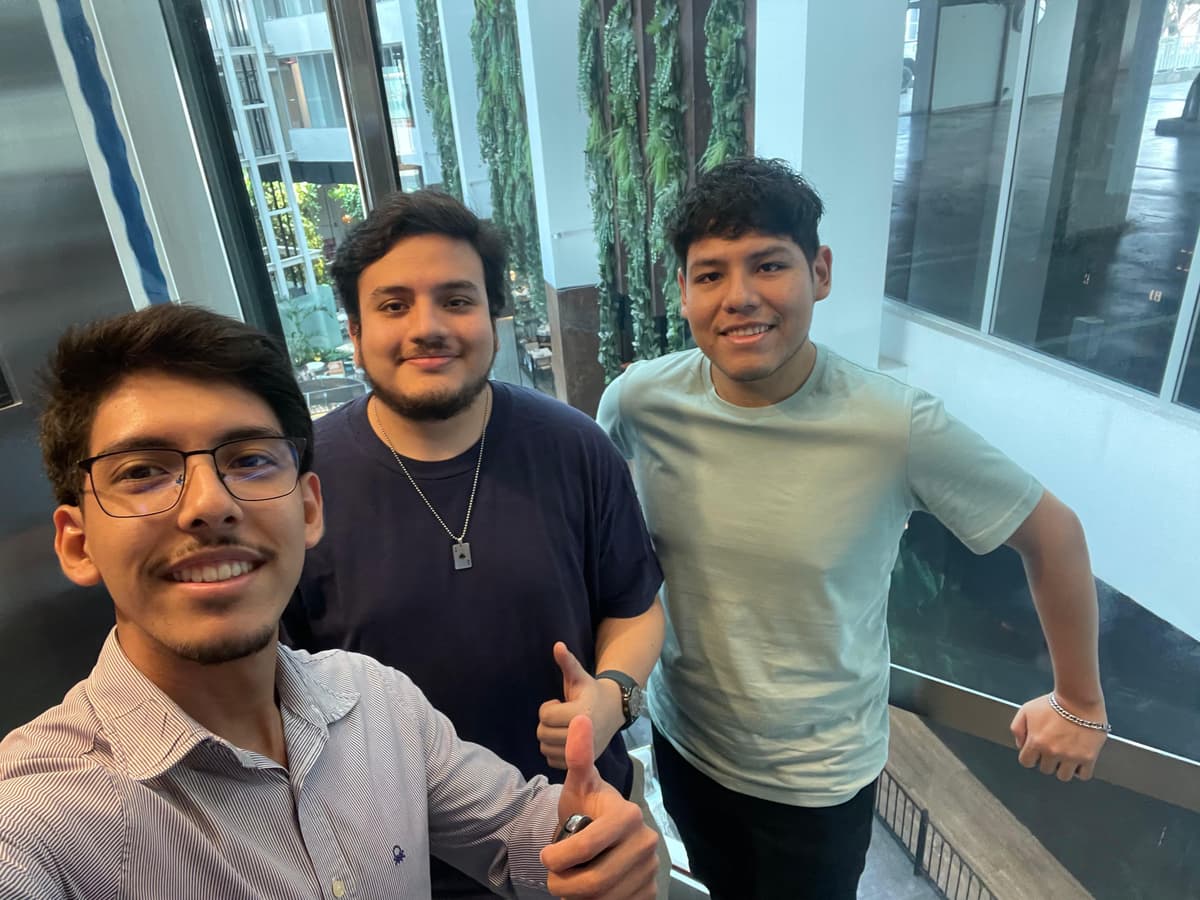 Equipo Debug & Dudes